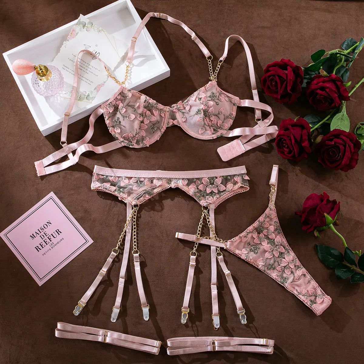 Ensemble Lingerie Nuit Rouge Perspective
