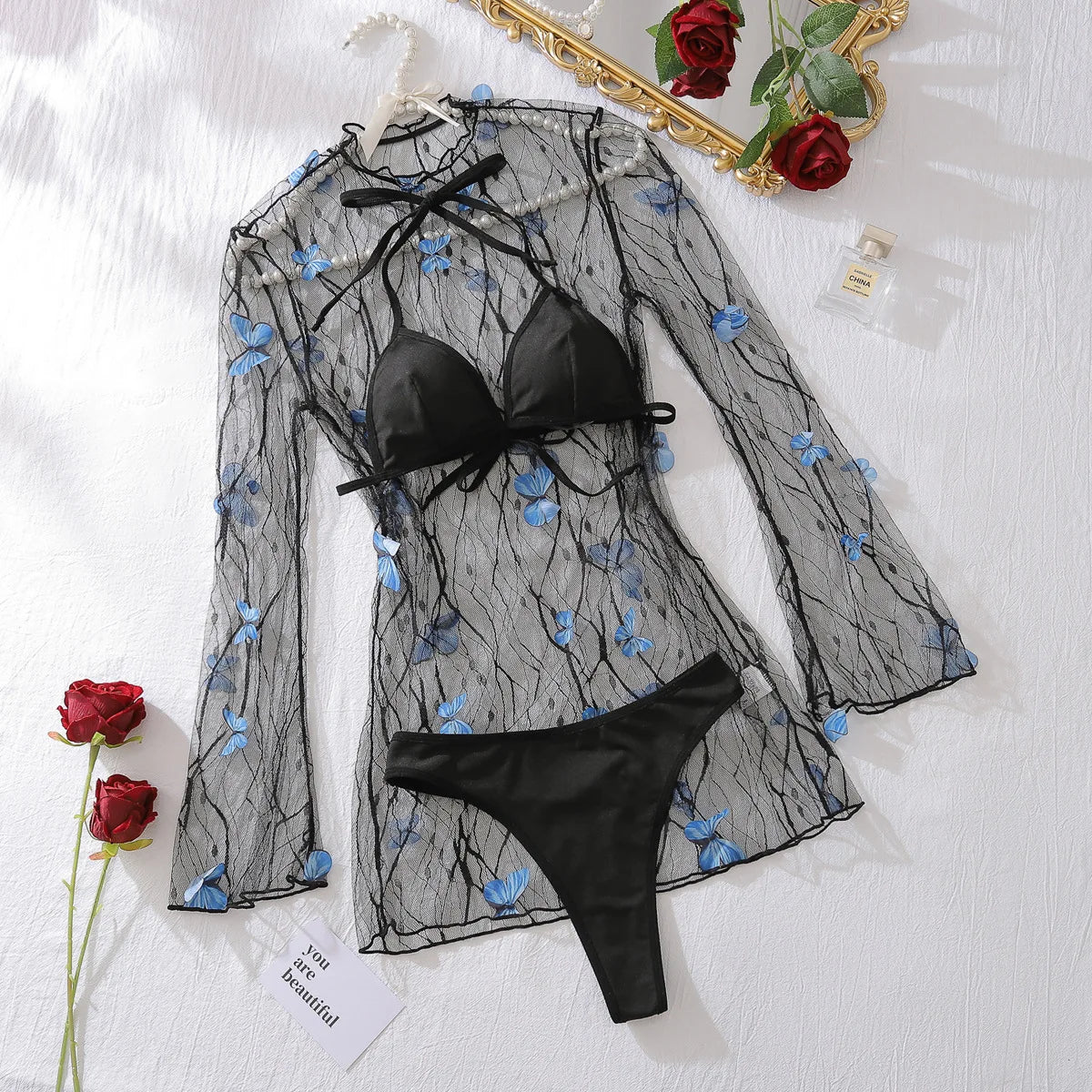 Ensemble lingerie robe transparente tulle Les papillons bleus