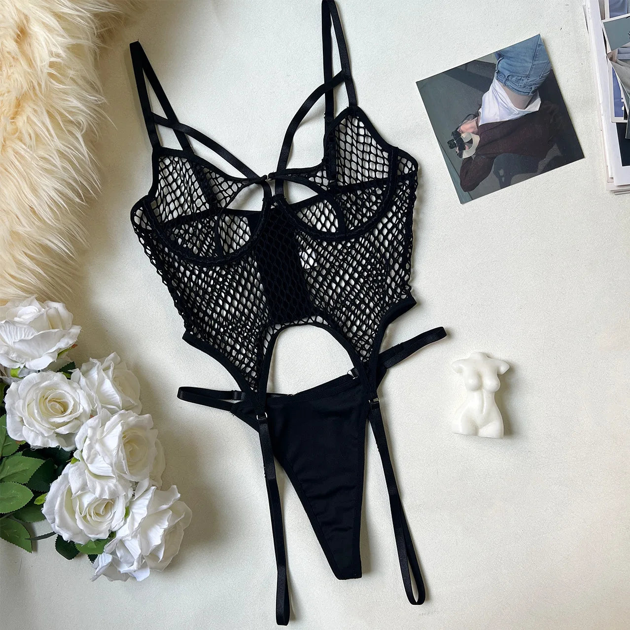 Body string résille noir sexy Le Grillage