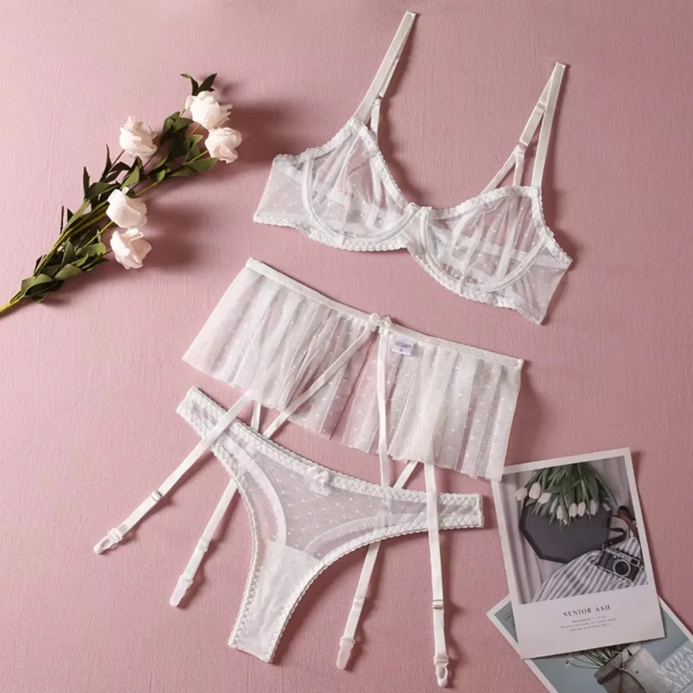 Ensemble de lingerie transparent à pois blanc ou noir trois pièces Sculpture