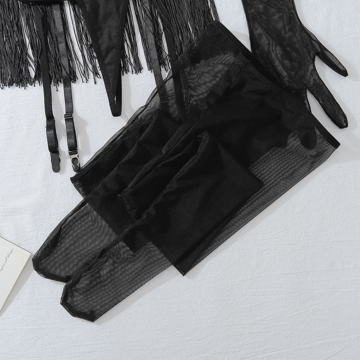 Ensemble lingerie 6 pièces à franges seins nus gants collants porte-jarretelles Millésime