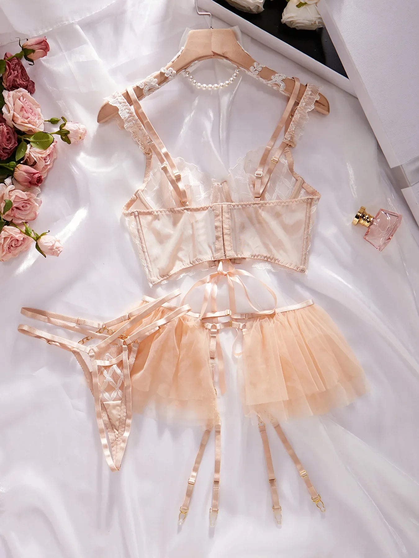 Erotic lingerie bustier laced thong garter belt frou-frou and garters La Gouvernante